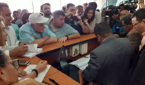 Antes del 7 de febrero se debería llamar a una convención en Cambio Democrático