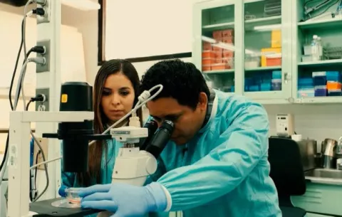 El Gorgas descarta presencia del coronavirus en dos turistas europeos