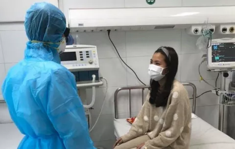 China eleva a 213 los muertos por el coronavirus y a 9.692 los contagiados
