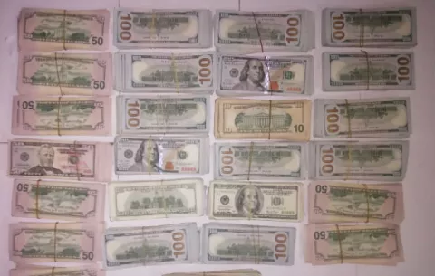 Aprehenden a dos personas con más de 200 mil dólares en efectivo en Chiriquí