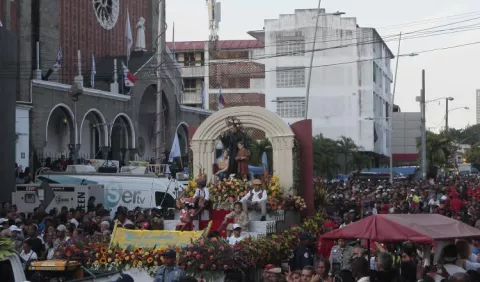 Miles de personas  celebran a san Juan Bosco, el patrono de la juventud