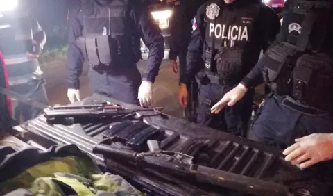 Triple homicidio en El Chumical, posible nexo con masacre en penal