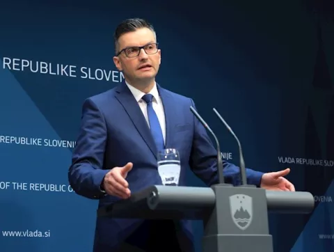 Dimite el primer ministro de Eslovenia y anuncia elecciones anticipadas