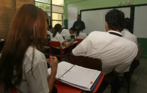 Unos 58 mil estudiantes inician programa de recuperación académica
