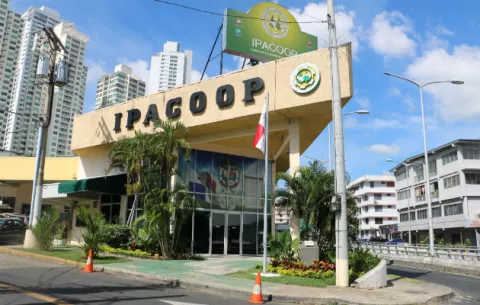 Más de 400 funcionarios del Ipacoop contarán con seguro de vida