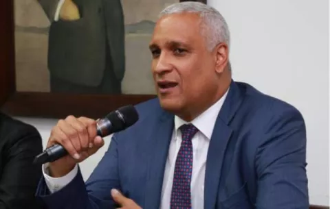 Cuestionado  exmagistrado, Jerónimo Mejía, expone en evento del Tribunal Electoral