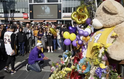 Autoridades intentan recuperar los restos de Kobe Bryant