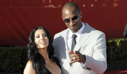 Viuda de Kobe Bryant se refugia en su fe en este momento difícil de su vida
