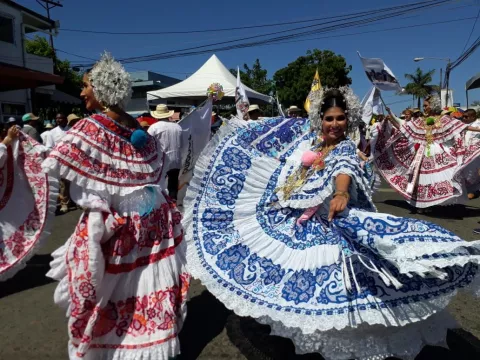 Las Tablas está lista para el gran desfile de las Mil Polleras