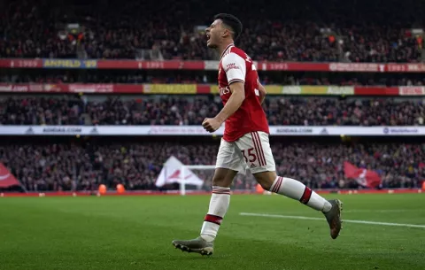 Martinelli anota para Arsenal, pero Sheffield empata