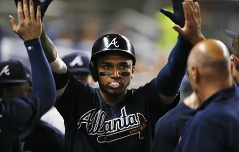 Panameño Johan Camargo cobrará su primer millón en las Grandes Ligas
