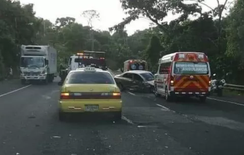 Muere niña en accidente de tránsito en Loma de Limón, provincia de Colón 