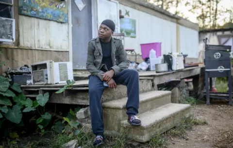 Plantas de pollo de Mississippi tienen un ajuste racial, debido a las redadas