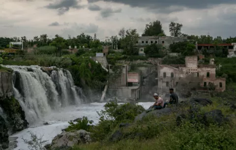 Río contaminado provoca un infierno medioambiental