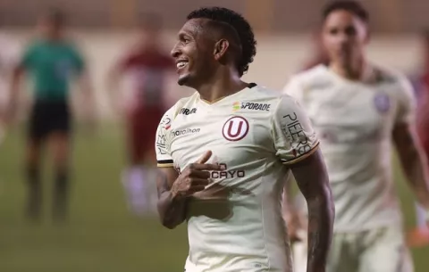 'Negrito' Quintero y Universitario clasifican a la siguiente fase de la Copa Libertadores