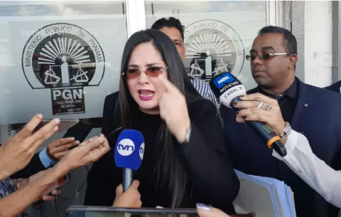 Zulay Rodríguez presenta querella penal contra el fotógrafo Mauricio Valenzuela