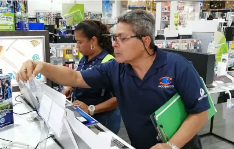 Acodeco sanciona a 133 comercios 