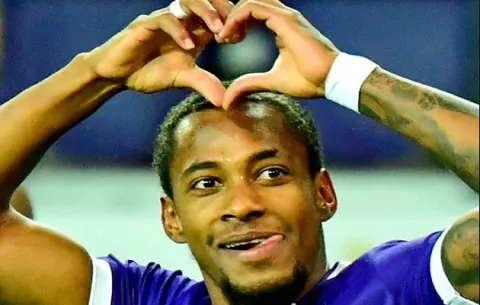 Michael Amir Murillo marca su primer gol con el Anderlecht en la liga de Bélgica