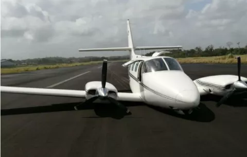 Avioneta aterriza de emergencia en aeropuerto de Colón en Coco Solo 