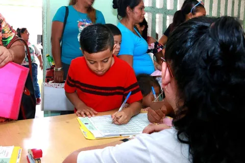 ¿Ya conoces los requisitos para recibir el primer pago de la Beca Universal del año escolar 2020?