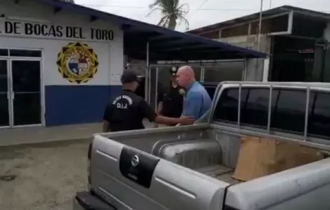 Capturan en Isla Colón, Bocas del Toro, a eslovaco con alerta de Interpol