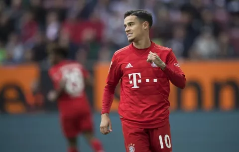 Directivo del Liverpool le echa en cara a Coutinho el éxito del equipo tras su marcha