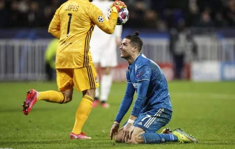 Cristiano Ronaldo y Juventus no pueden con el Lyon