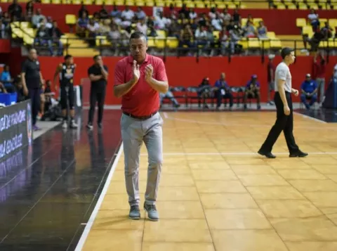 David Rosario pidió cambiar el 'chip'  y se enfoca en lo técnico-táctico con Panamá