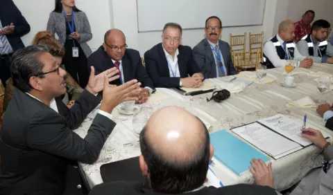 ATTT podría estar en desacato tras eliminar el cobro en efectivo 