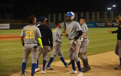 Herrera avanza a semifinales, Chiriquí empata la serie y Metro toma ventaja