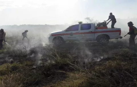 Cuerpo de Bomberos atiende 75 incendios de masa vegetal durante el Carnaval