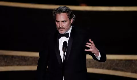 Joaquin Phoenix recordó a su hermano fallecido durante su discurso  al ganar su primer Óscar