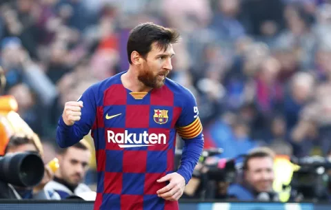 Messi anota triplete en goleada del Barcelona ante Eibar