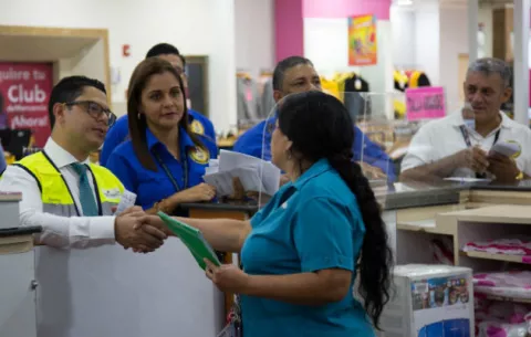 Mitradel verificará que empleadores cumplan con las nuevas tasas de salario mínimo en Panamá
