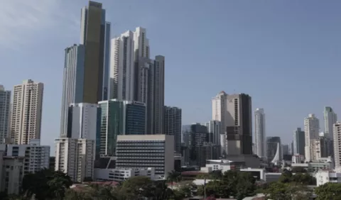 Profesionales se pintan de guerra contra propuesta