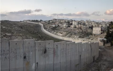 Plan de Trump otorga las partes deseables a Israel y borra las ilusiones de los palestinos