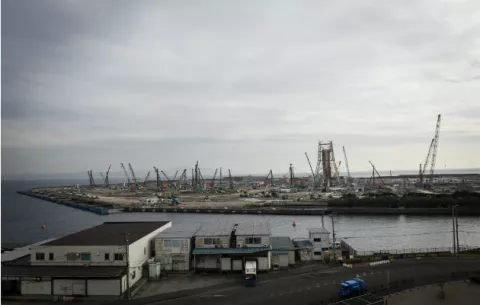 Japón prosigue con proyectos de carbón