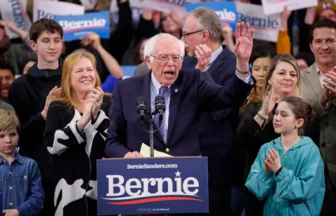 Primarias  demócratas en Nuevo Hampshire dejan dos candidatos favoritos