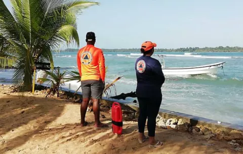 Sinaproc advierte sobre mar picado y fuertes vientos para la costa caribeña