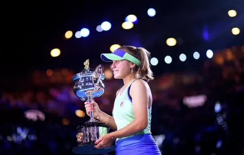 Sofia Kenin es la nueva reina  del Abierto de Australia