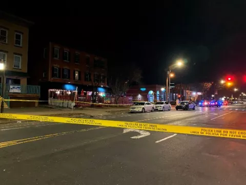 Tiroteo en un bar de Connecticut  deja un muerto y cuatro heridos
