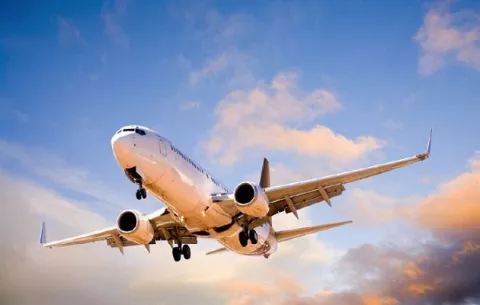 Transporte aéreo mundial dejará de ingresar $29,300 millones por virus, según IATA