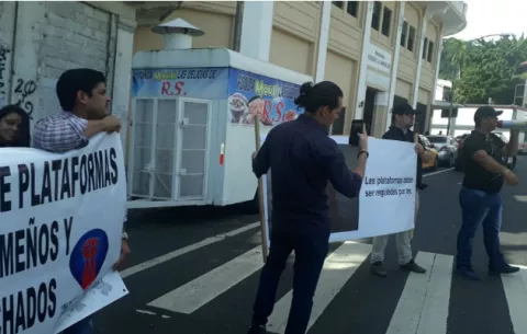 Transportistas marcharán hacia la Presidencia en rechazo a las plataformas digitales