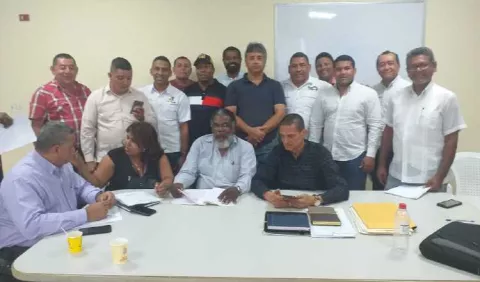 Transportistas retomarán hoy la mesa de diálogo para debatir sobre plataformas digitales