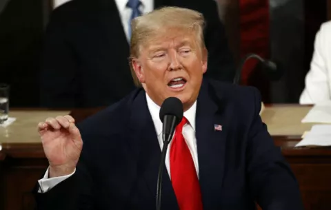 Trump homenajea a Guaidó en EEUU y promete "aplastar la tiranía" de Maduro