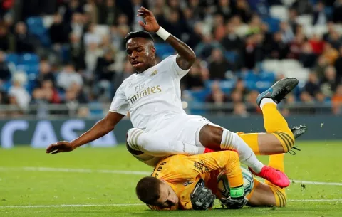 Real  Madrid es frenado por Celta de Vigo