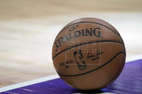 Sixers, de la NBA y Devils, de la NHL anuncian recortes en salarios personal