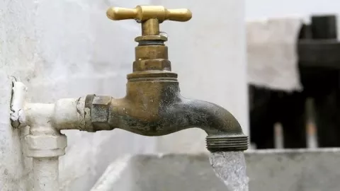 Calle Uruguay y sus alrededores no tendrán agua este jueves por trabajos de interconexión
