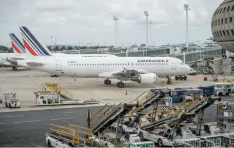 Air France suprimirá sus vuelos a Italia 