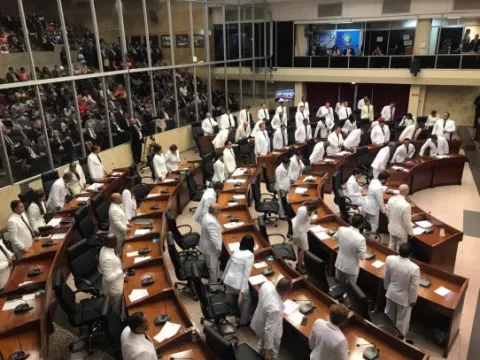 Coronavirus en panamá: Diputados presentan propuestas para las afectaciones económicas que  genera  el COVID -19